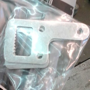 Площадки держатели зеркала.